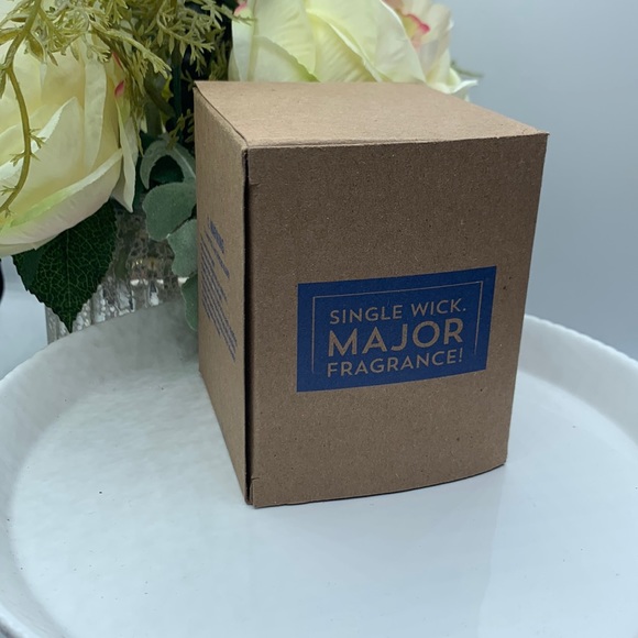 Bath & Body Works Pink Fairy Gumdrop Signature Single Wick Candle - Picture 4 of 4